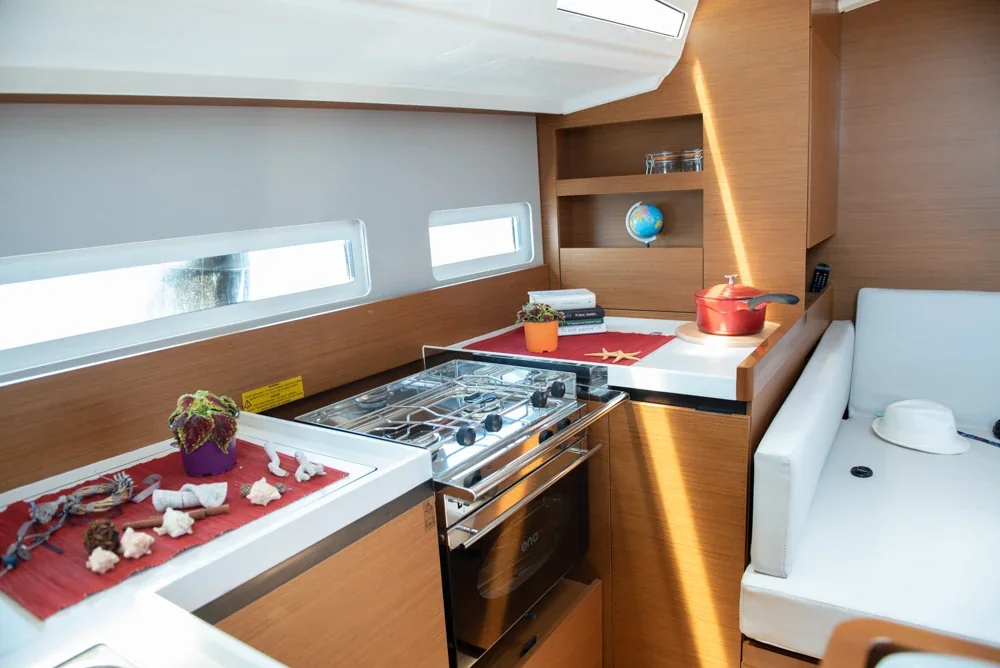Yacht JEANNEAU Sun Odyssey 410 - Marianna - Foto 1