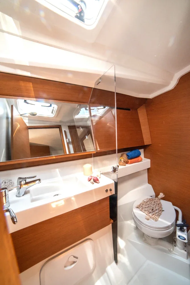 Yacht JEANNEAU Sun Odyssey 410 - Marianna - Foto 1