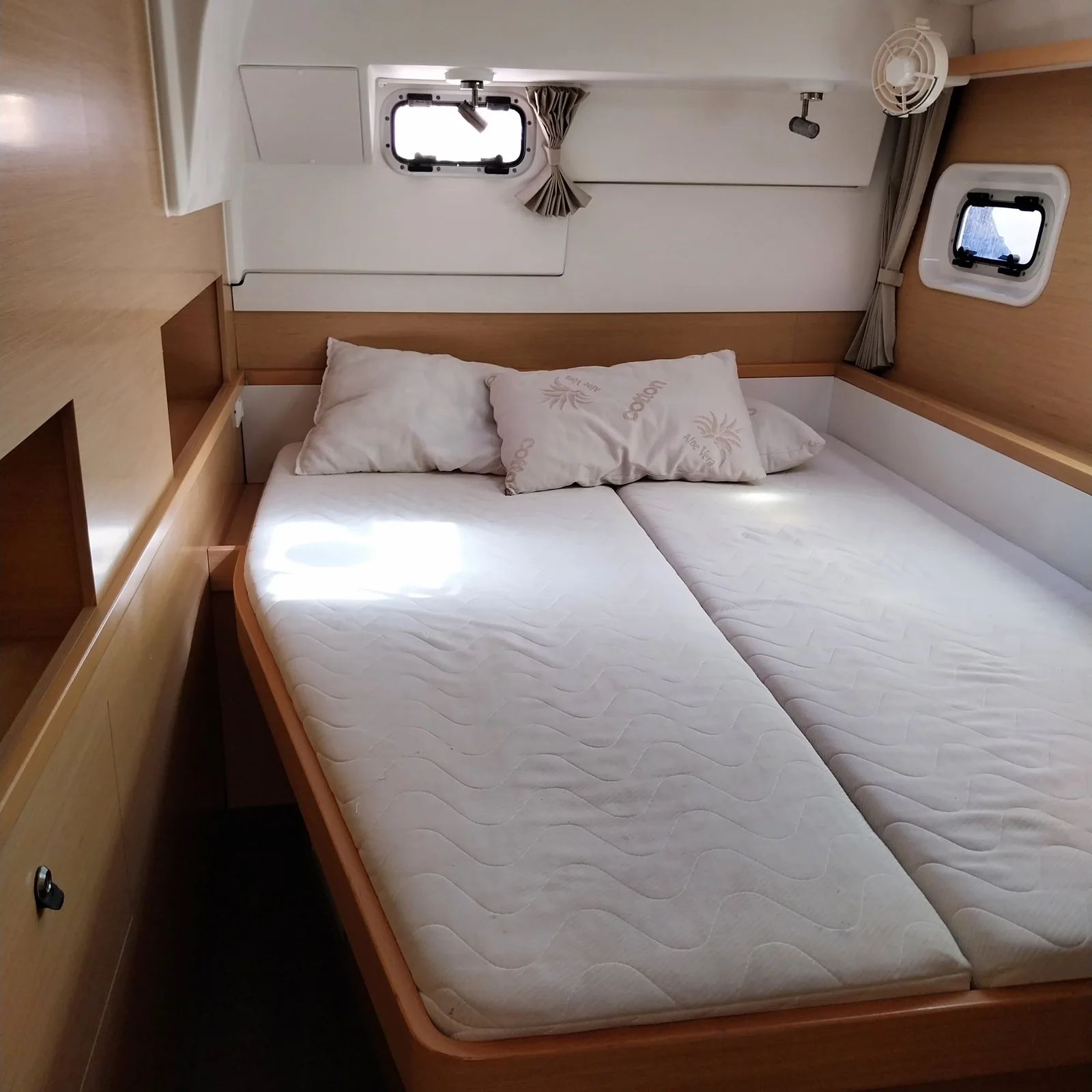 Yacht LAGOON 400 S2 - Footprints - Foto 1
