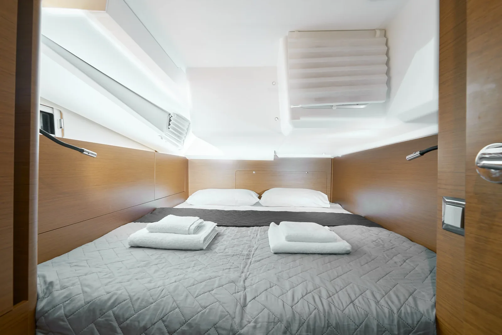 Yacht JEANNEAU Sun Odyssey 440 - Nymeria