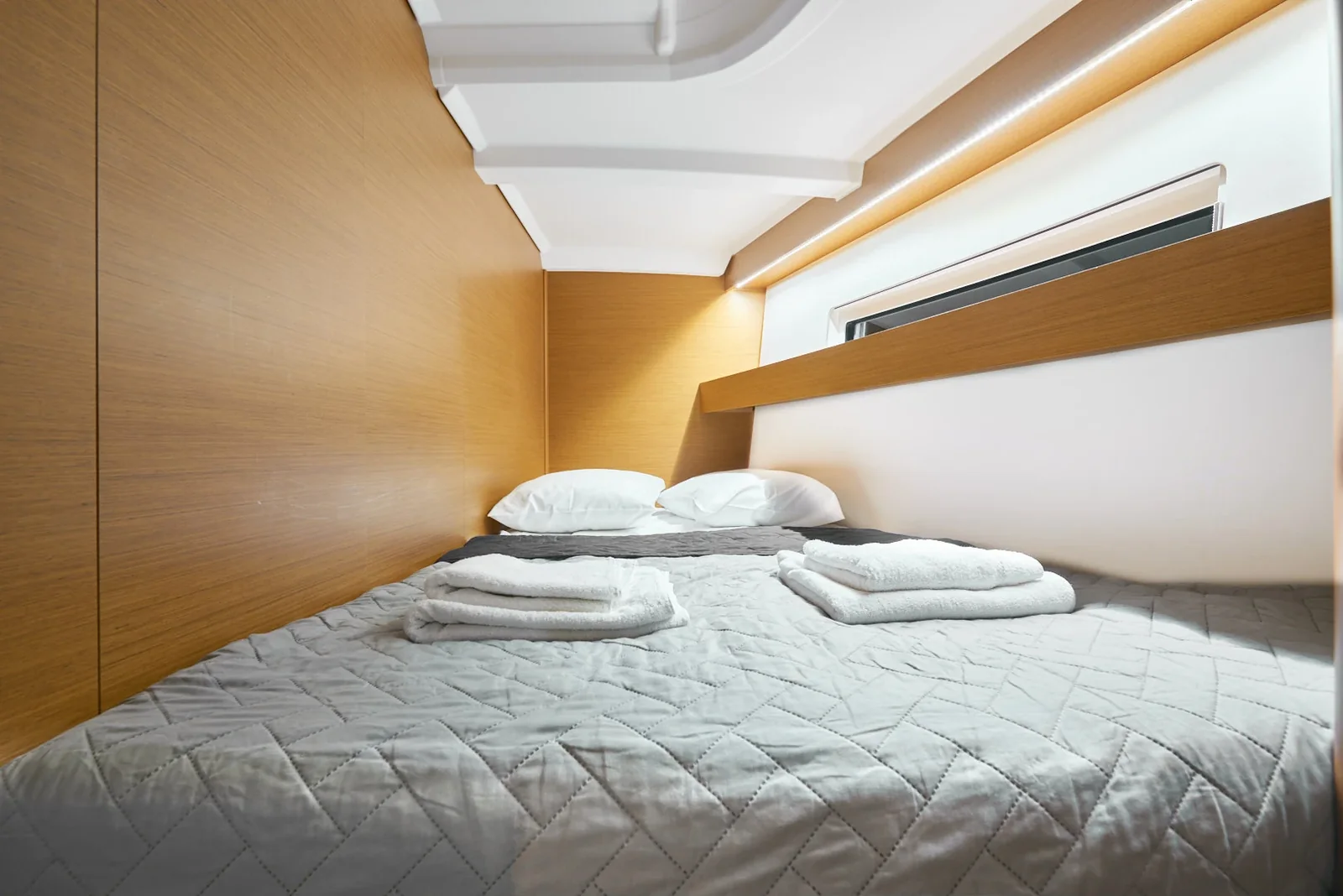 Yacht JEANNEAU Sun Odyssey 440 - Nymeria - Foto 1