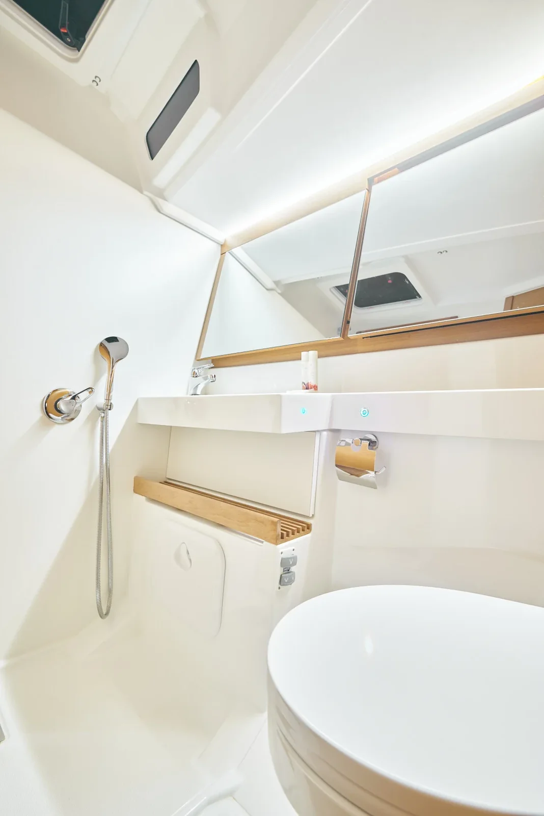 Yacht JEANNEAU Sun Odyssey 440 - Nymeria - Foto 1