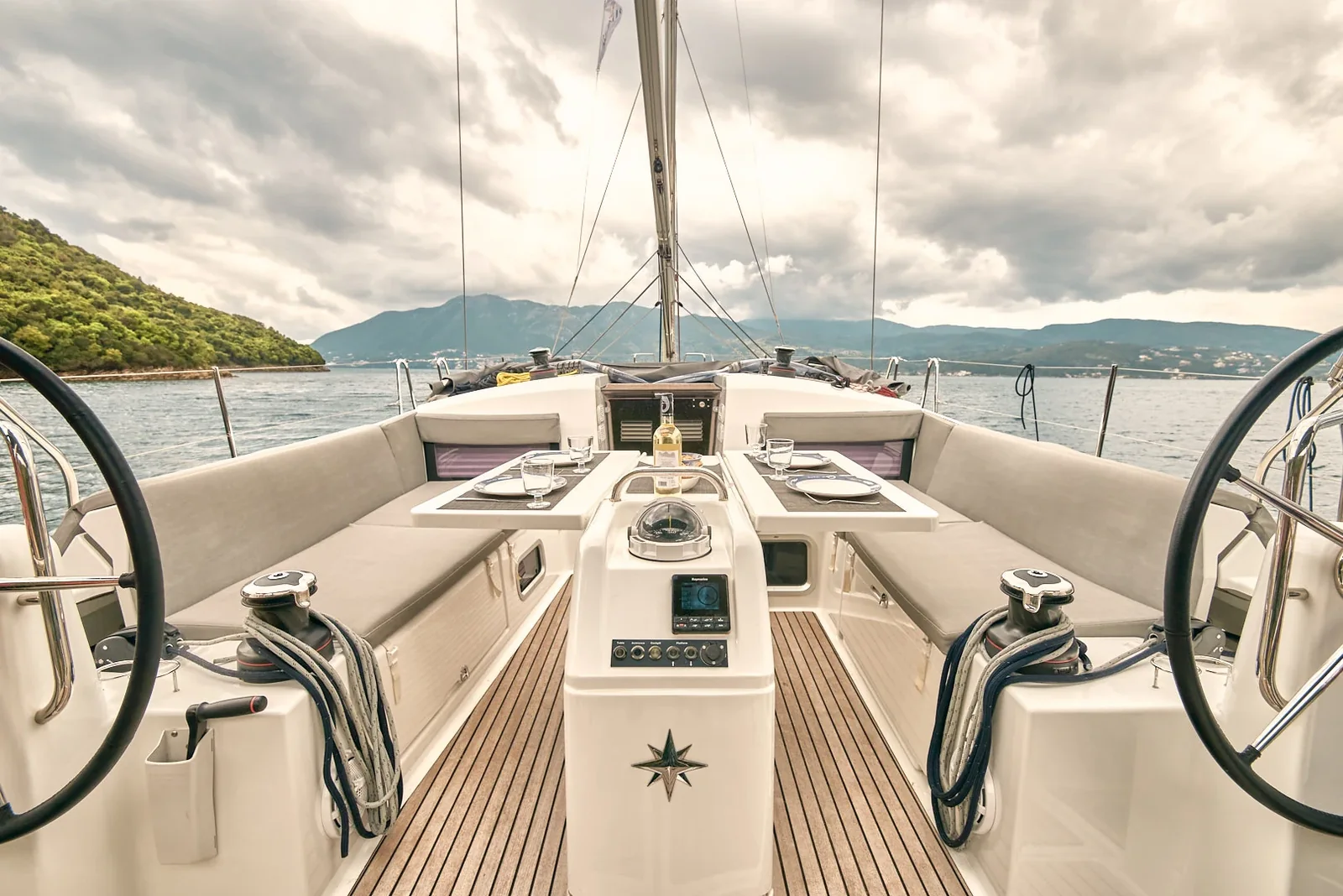 Yacht JEANNEAU Sun Odyssey 440 - Nymeria - Foto 1