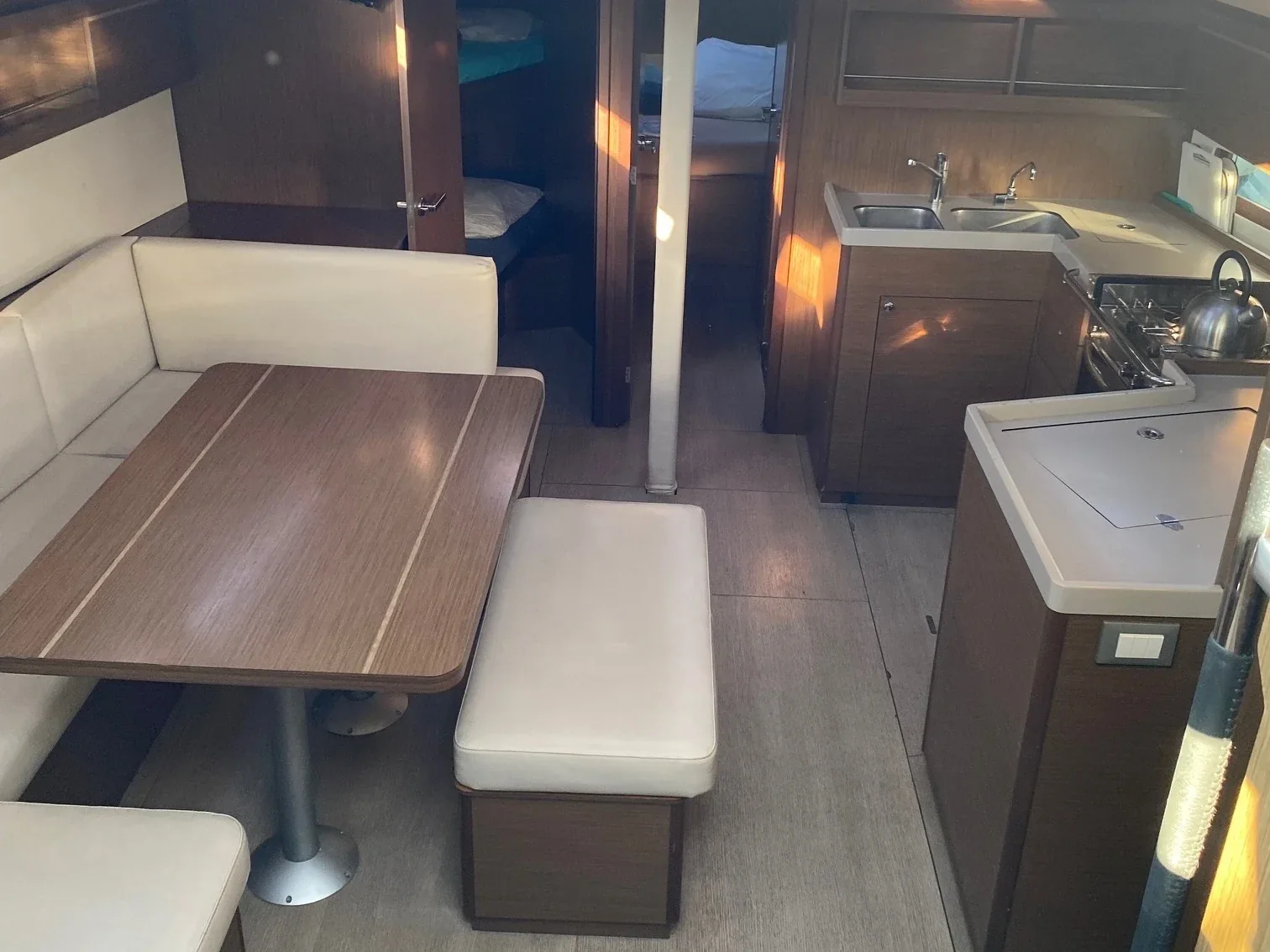 Yacht BENETEAU Oceanis 40.1 - Jean Bart III - Foto 1