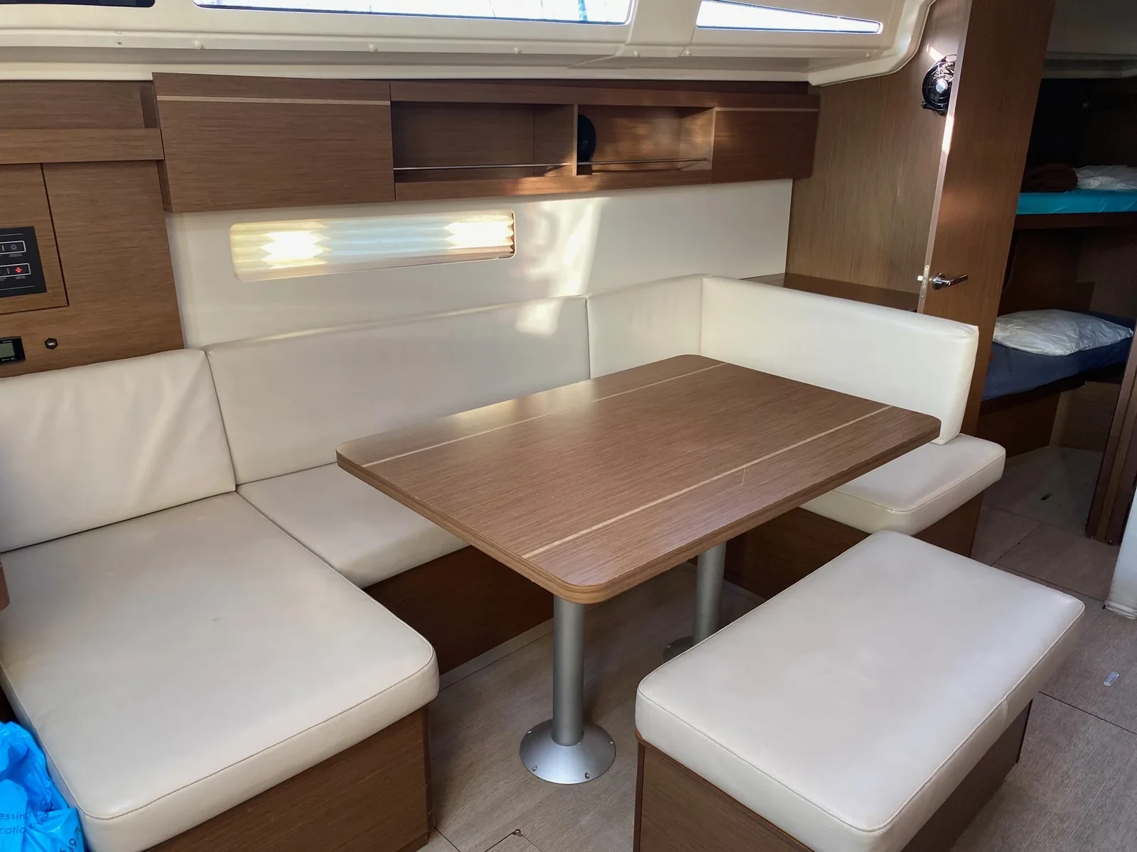 Yacht BENETEAU Oceanis 40.1 - Jean Bart III - Foto 1