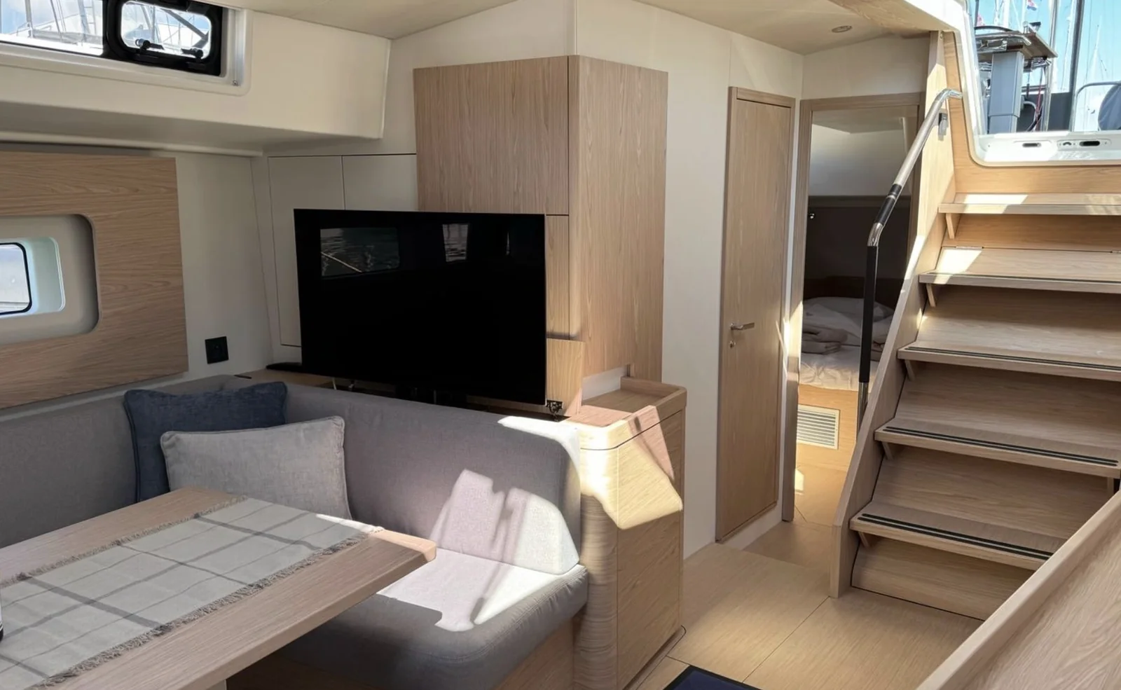 Yacht BENETEAU Oceanis 54 - Eve One - Foto 1