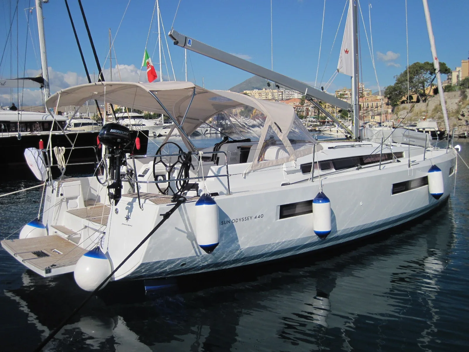 Yacht JEANNEAU Sun Odyssey 440 - Enrica - Foto 1