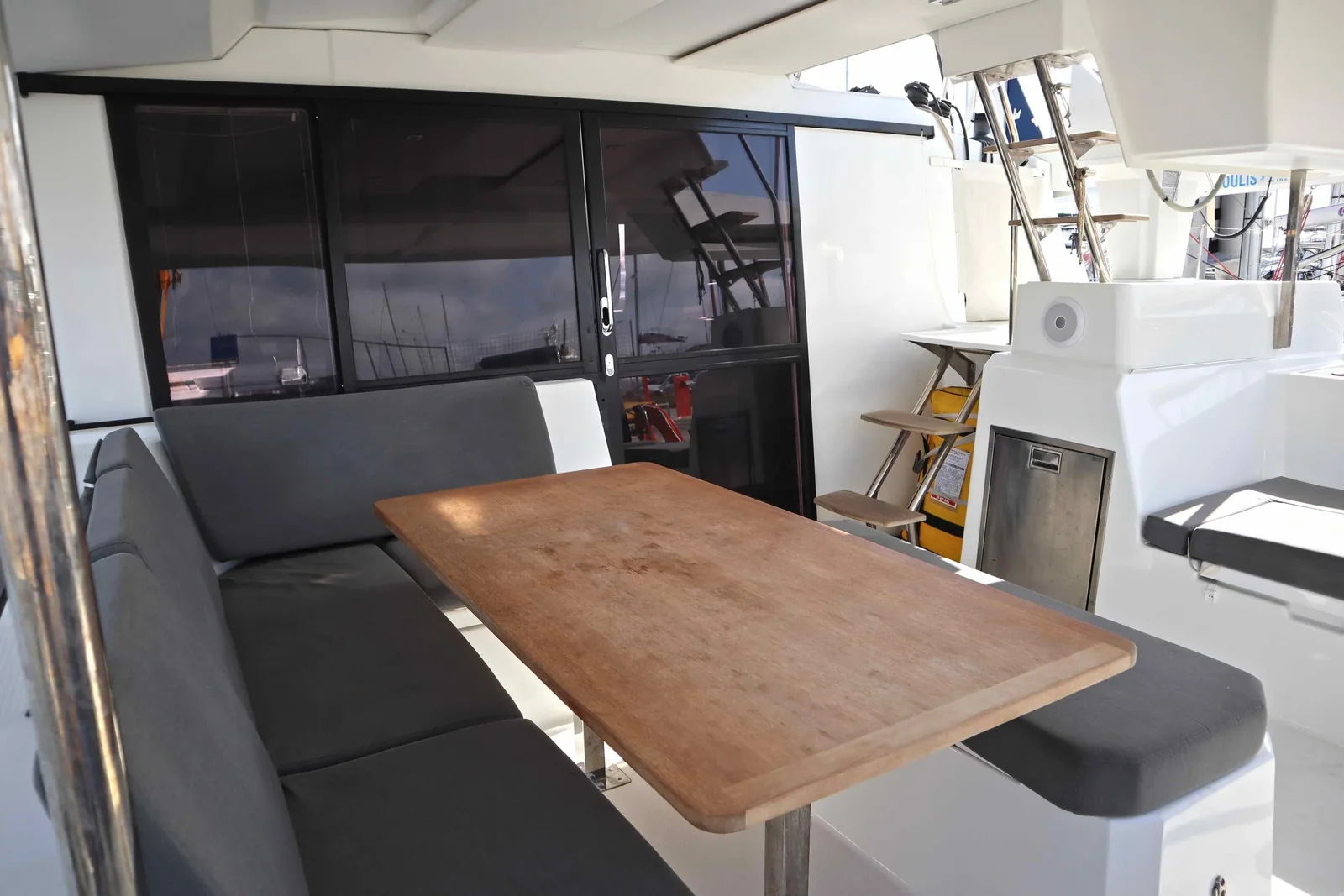 Yacht FOUNTAINE PAJOT Astrea 42 - Hannah III - Foto 1