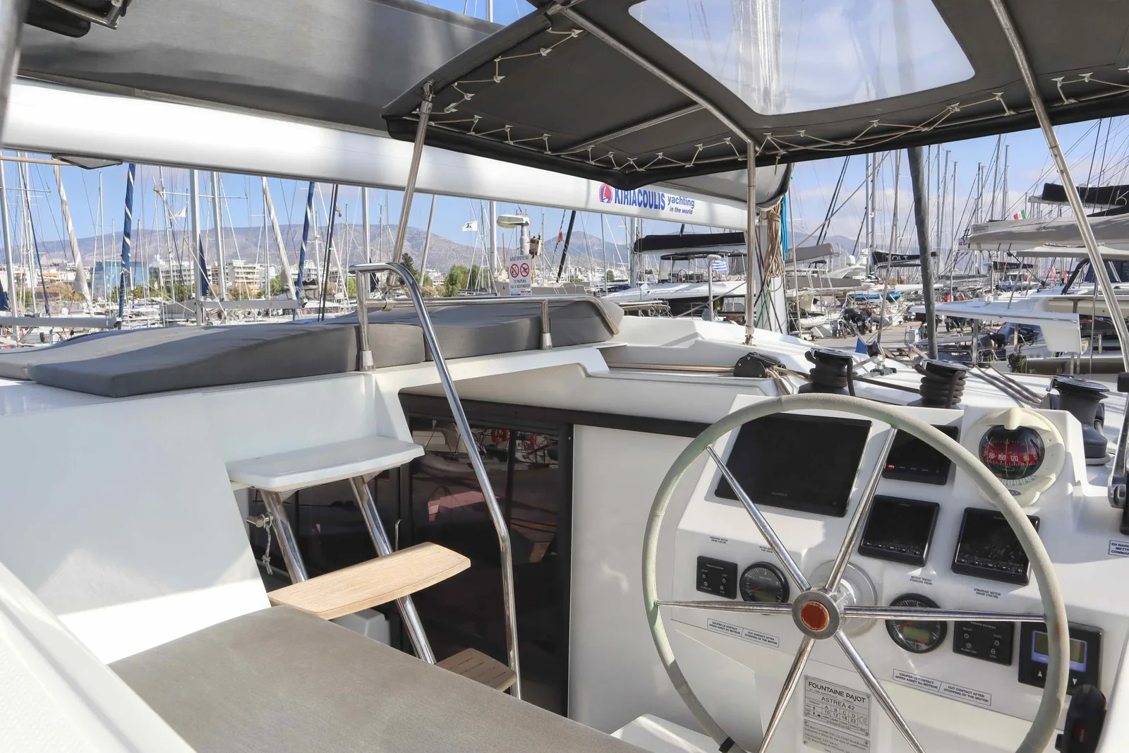 Yacht FOUNTAINE PAJOT Astrea 42 - Hannah III - Foto 1