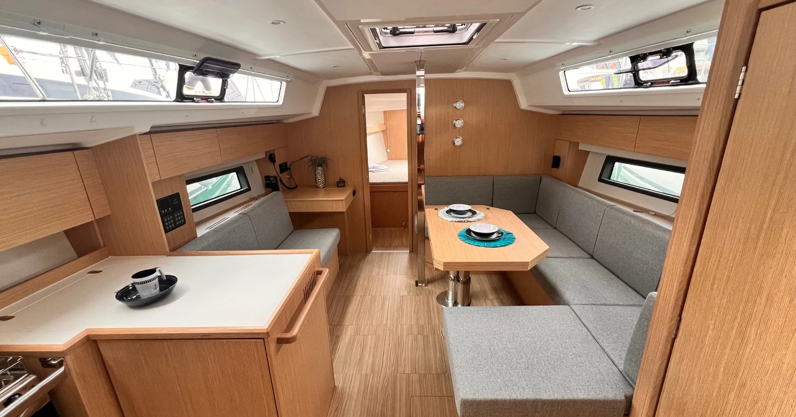 Yacht BAVARIA C42 - Nayjara II - Foto 1