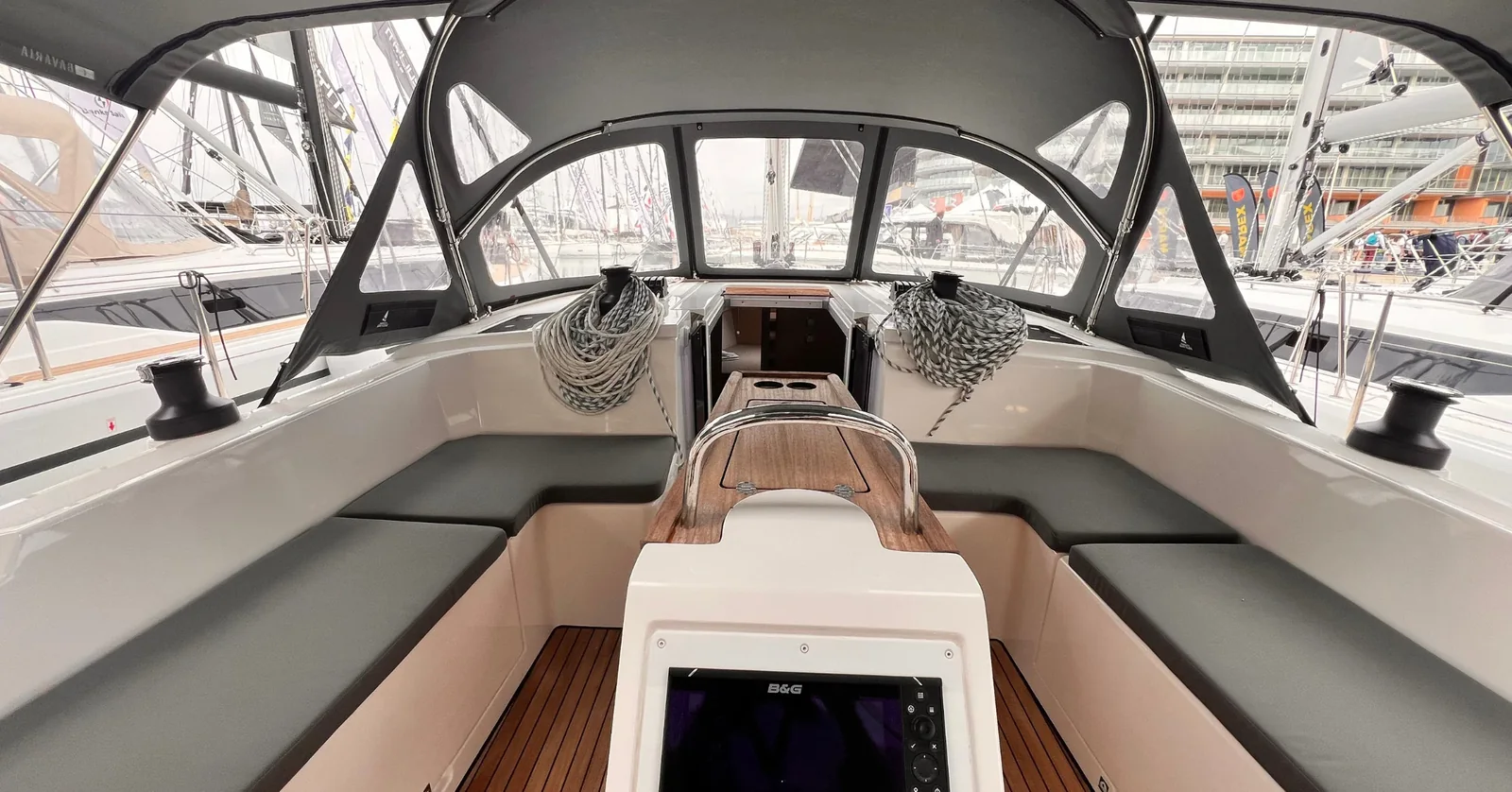 Yacht BAVARIA C42 - Nayjara II - Foto 1