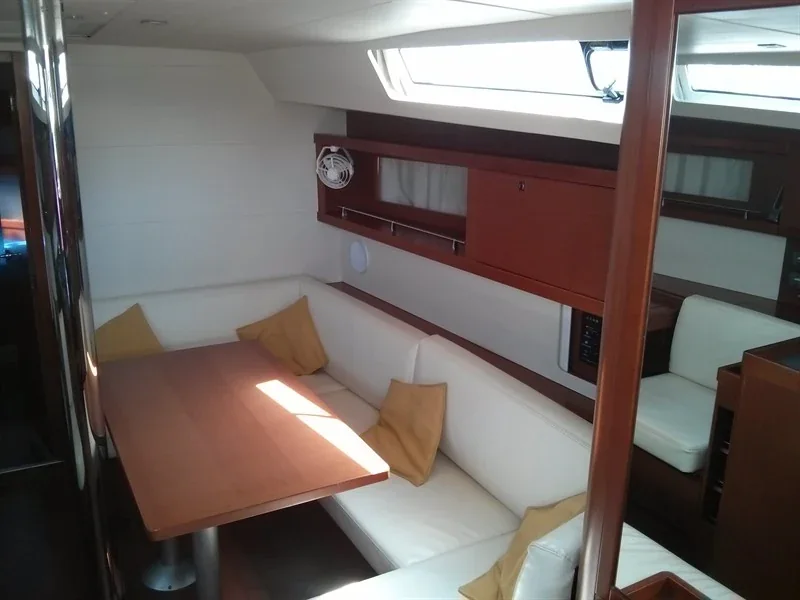Yacht BENETEAU Oceanis 41 - Warrior - Foto 1