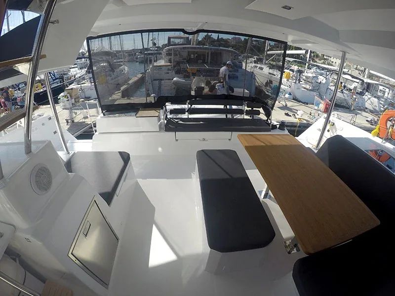Yacht FOUNTAINE PAJOT Astrea 42 - Imagine - Foto 1