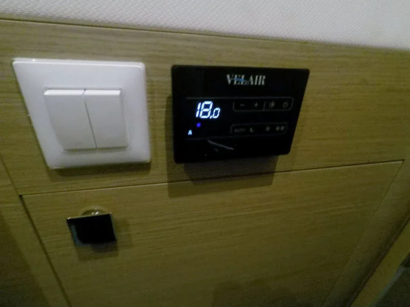 Yacht FOUNTAINE PAJOT Astrea 42 - Imagine - Foto 1