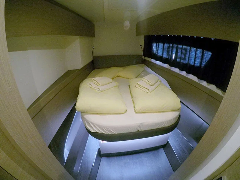 Yacht FOUNTAINE PAJOT Astrea 42 - Imagine - Foto 1