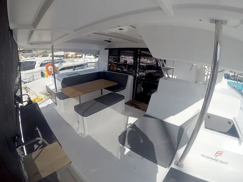 Yacht FOUNTAINE PAJOT Astrea 42 - Imagine - Foto 1