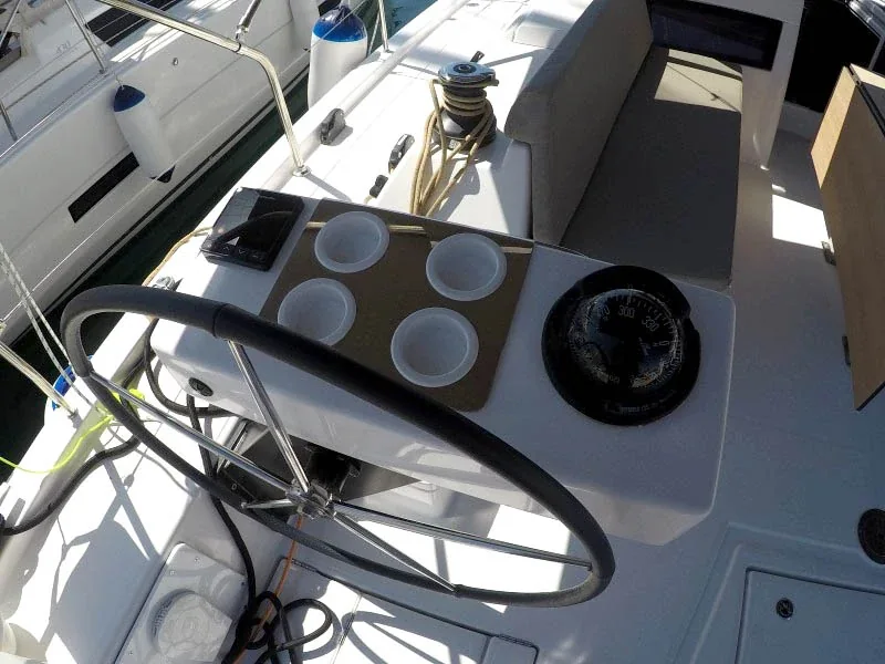 Yacht DUFOUR 470 - Alibaba - Foto 1