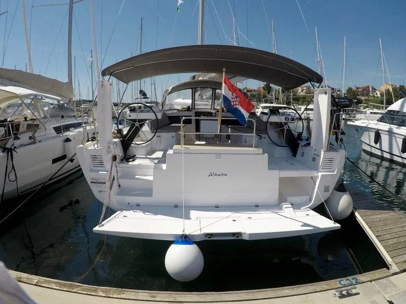 Yacht DUFOUR 470 - Alibaba - Foto 1