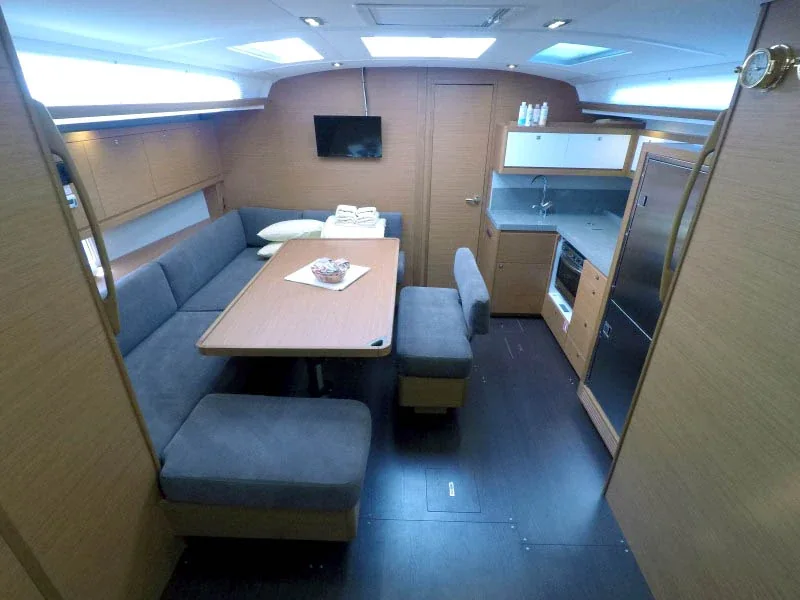 Yacht DUFOUR 470 - Alibaba - Foto 1