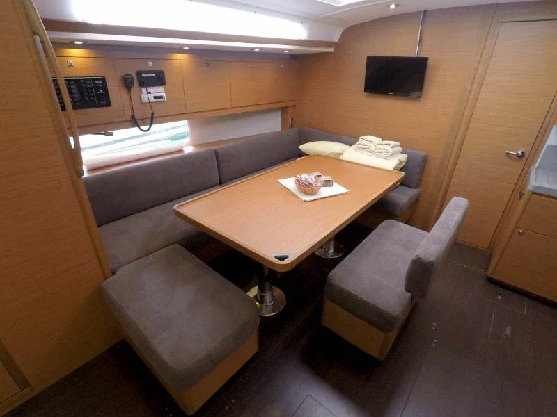 Yacht DUFOUR 470 - Alibaba - Foto 1