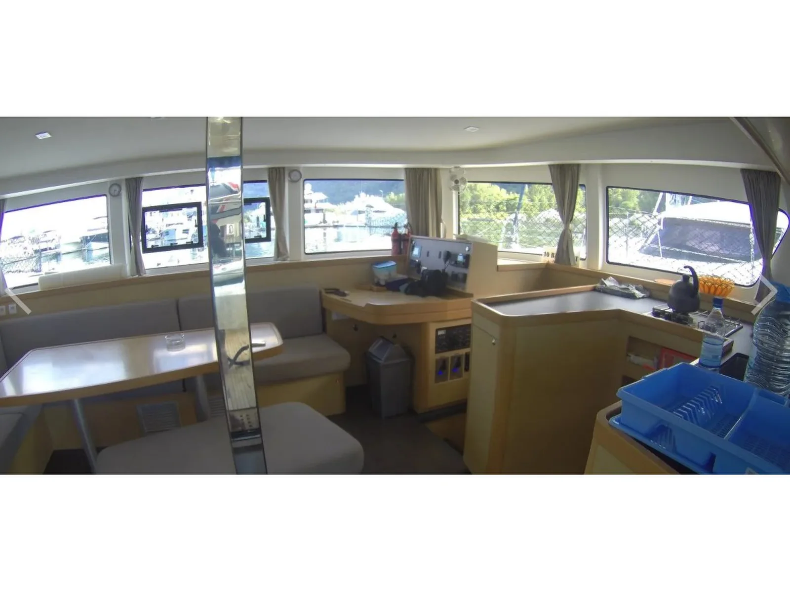Yacht LAGOON 42 - Manaha