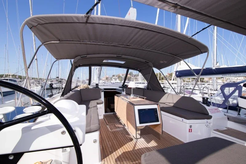 Yacht DUFOUR 530 Grand Large - Vita - Foto 1
