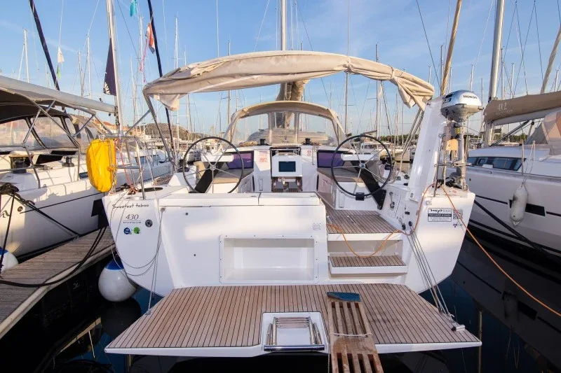 Yacht DUFOUR 430 Grand Large - Sweetest taboo - Foto 1