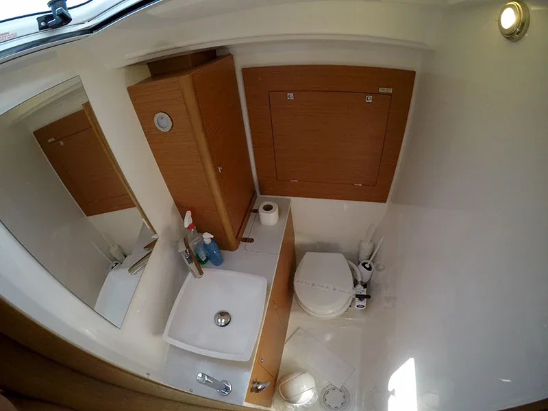 Yacht DUFOUR 390 Grand Large - Barone - Foto 1