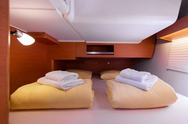 Yacht DUFOUR 390 Grand Large - Barone - Foto 1