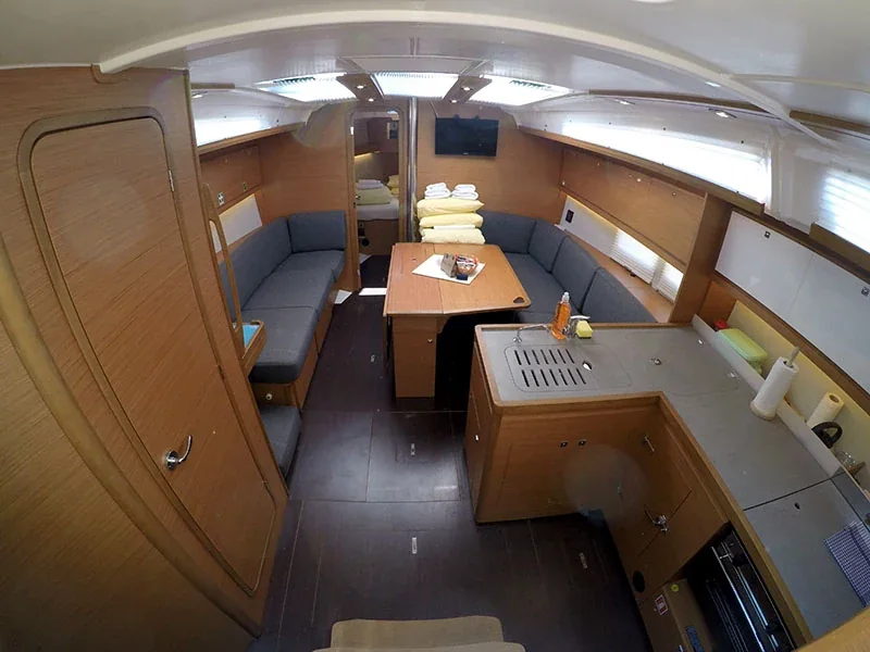 Yacht DUFOUR 390 Grand Large - Barone - Foto 1