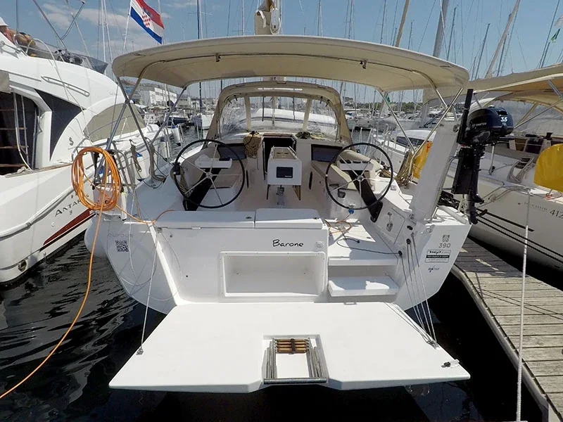 Yacht DUFOUR 390 Grand Large - Barone - Foto 1
