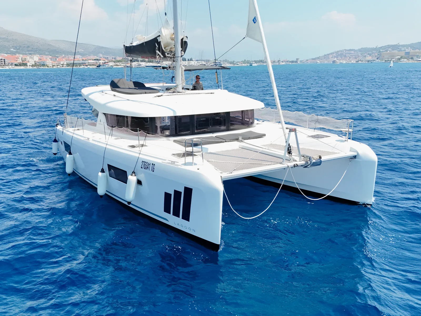 Yacht LAGOON 42 - Nera