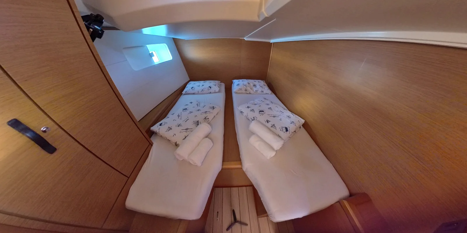 Yacht JEANNEAU 54 - Blue Dream - Foto 1
