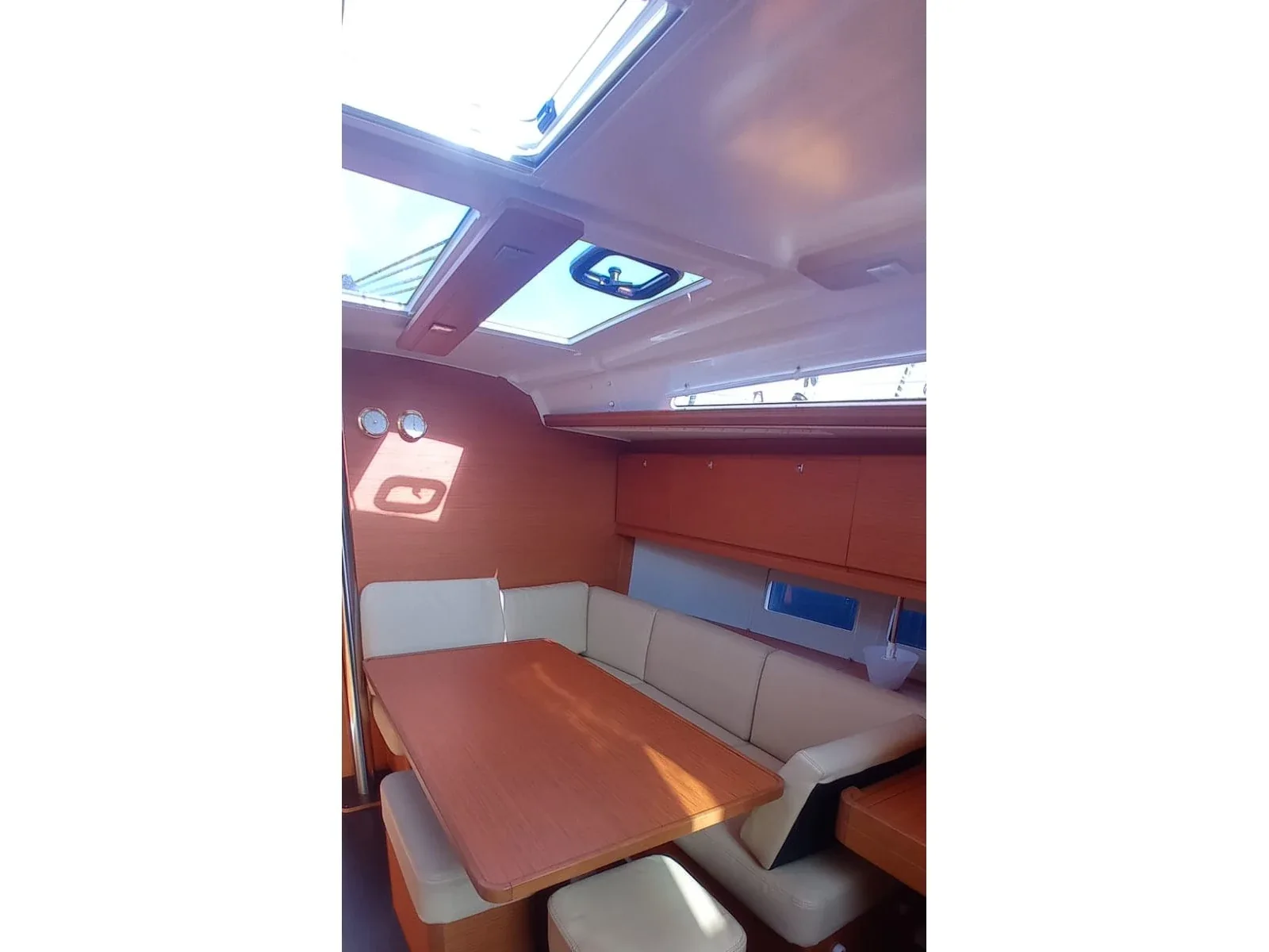 Yacht DUFOUR 390 Grand Large - Tiche - Foto 1