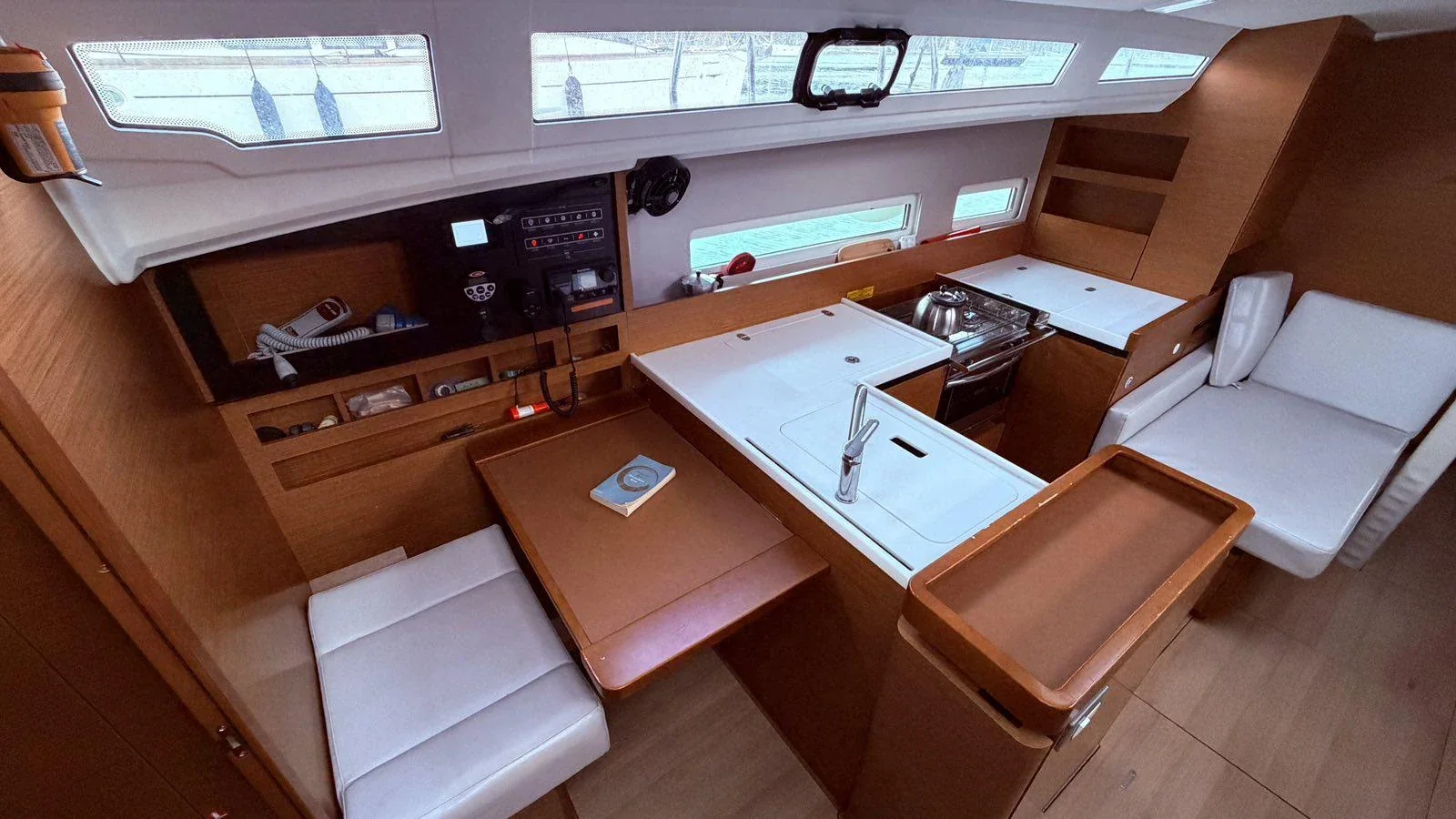 Yacht JEANNEAU Sun Odyssey 410 - Alaska - Foto 1