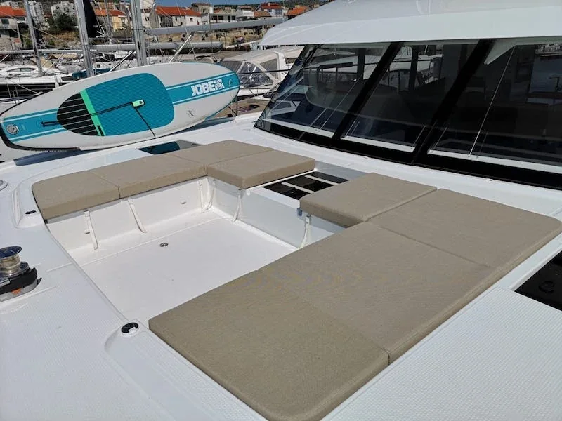 Yacht FOUNTAINE PAJOT MY 44 - Alpha Centauri - Foto 1