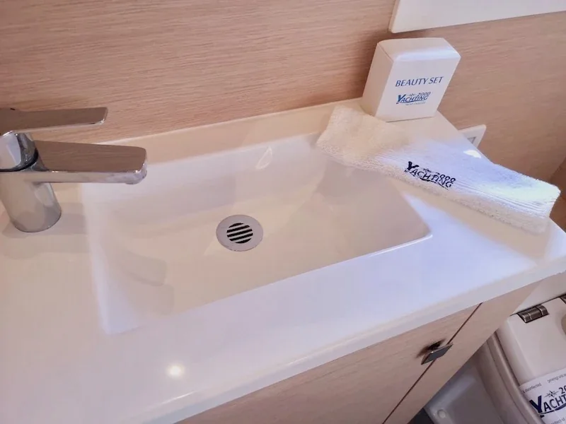 Yacht FOUNTAINE PAJOT MY 44 - Alpha Centauri - Foto 1