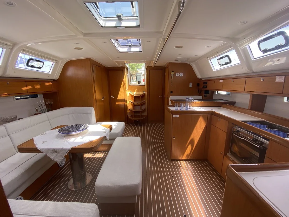 Yacht BAVARIA Cruiser 51 - Rutilicus - Foto 1