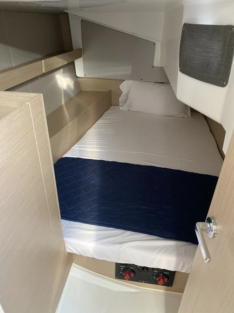 Yacht BENETEAU Oceanis 34.1 - Delfino - Foto 1