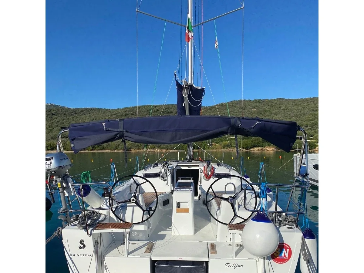 Yacht BENETEAU Oceanis 34.1 - Delfino - Foto 1