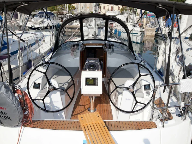 Yacht BAVARIA Cruiser 34 Style - Cookie - Foto 1