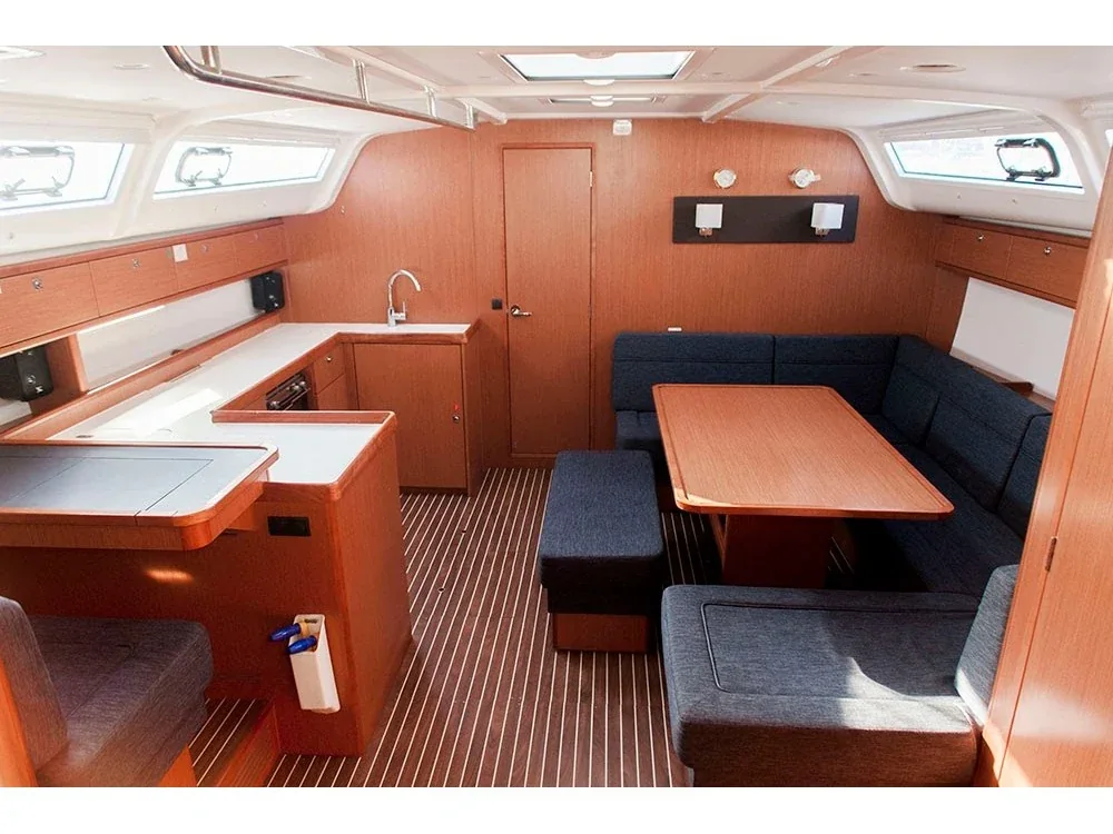 Yacht BAVARIA Cruiser 51 - Callisti - Foto 1