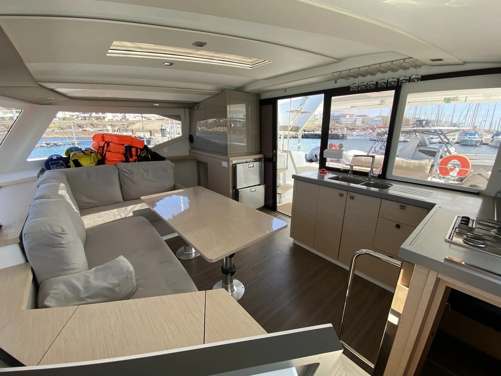 Yacht FOUNTAINE PAJOT Lucia 40 - Aquila - Foto 1