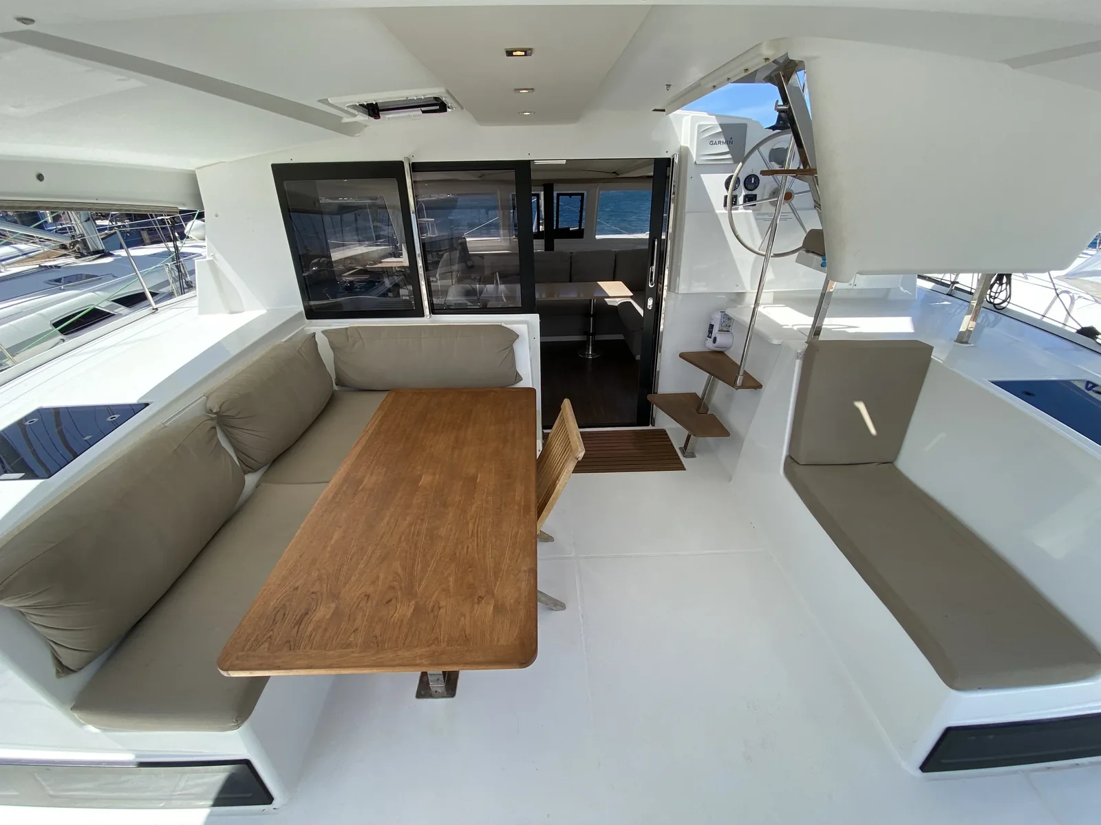 Yacht FOUNTAINE PAJOT Lucia 40 - Papaya - Foto 1