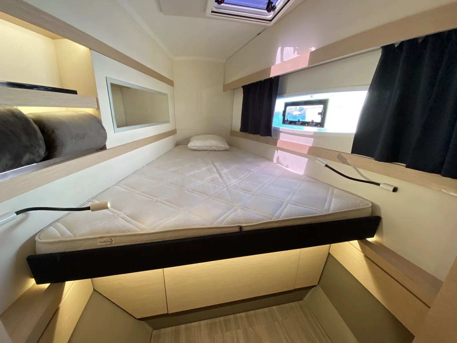 Yacht FOUNTAINE PAJOT Lucia 40 - Papaya - Foto 1