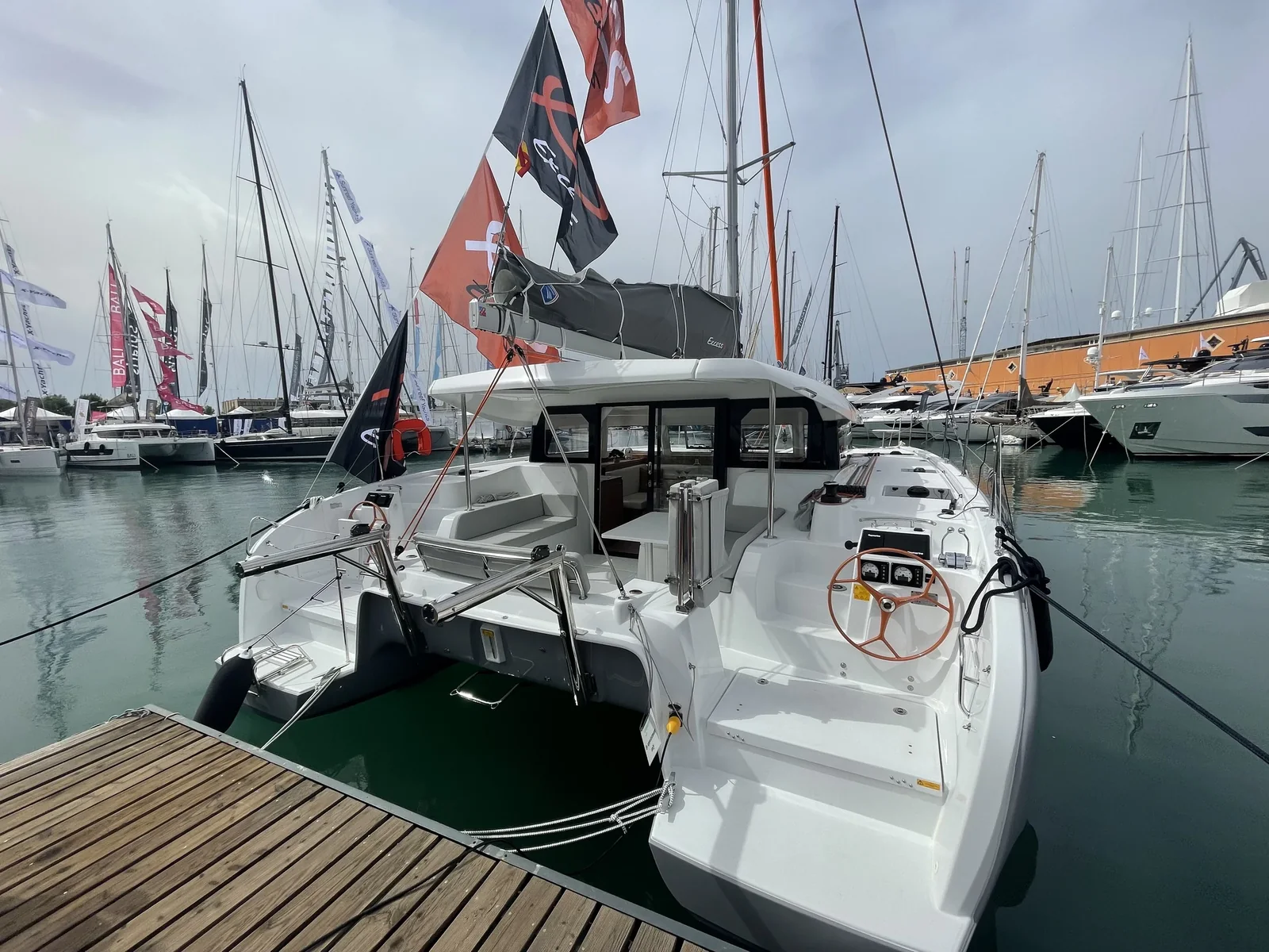 Yacht EXCESS-CATAMARANS 11 - Siesta - Foto 1