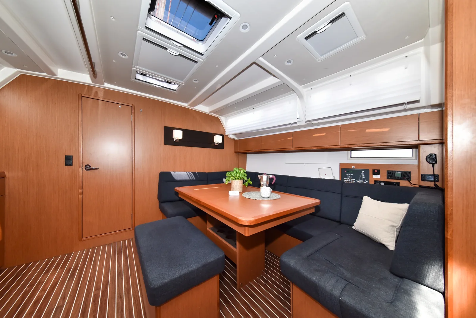 Yacht BAVARIA Cruiser 46 - Borgo Erizzo - Foto 1