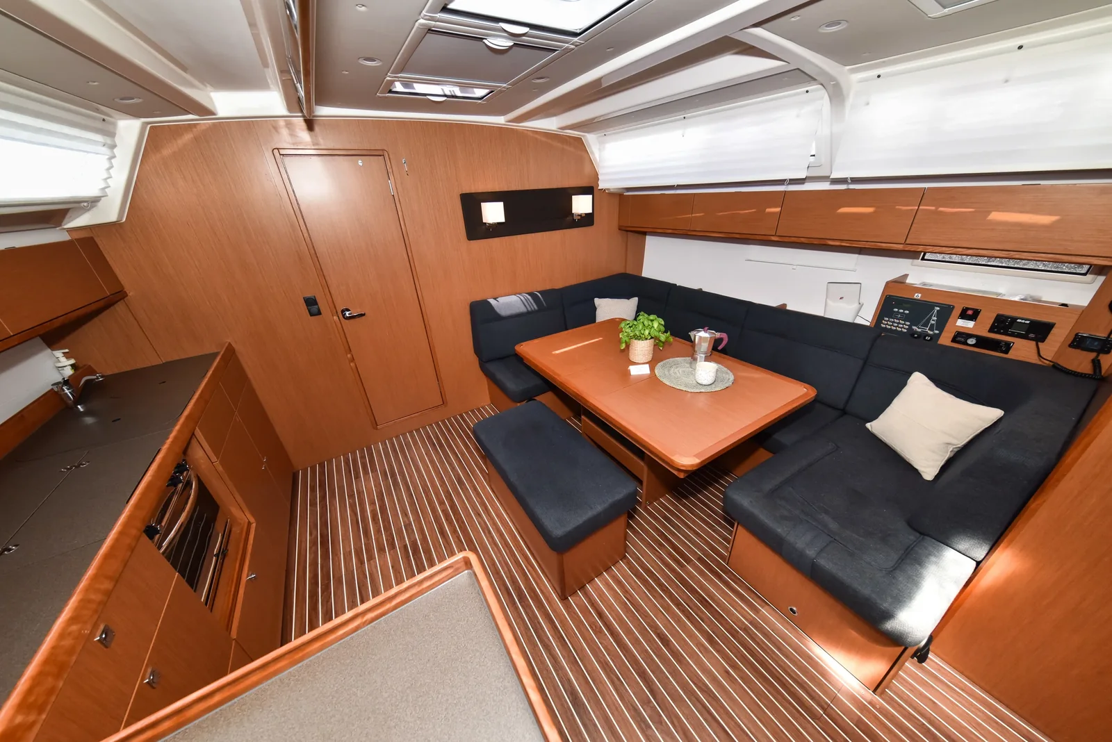 Yacht BAVARIA Cruiser 46 - Borgo Erizzo - Foto 1