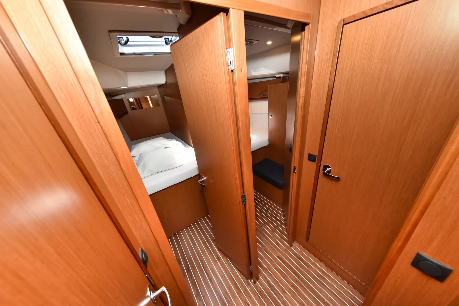 Yacht BAVARIA Cruiser 46 - Borgo Erizzo - Foto 1