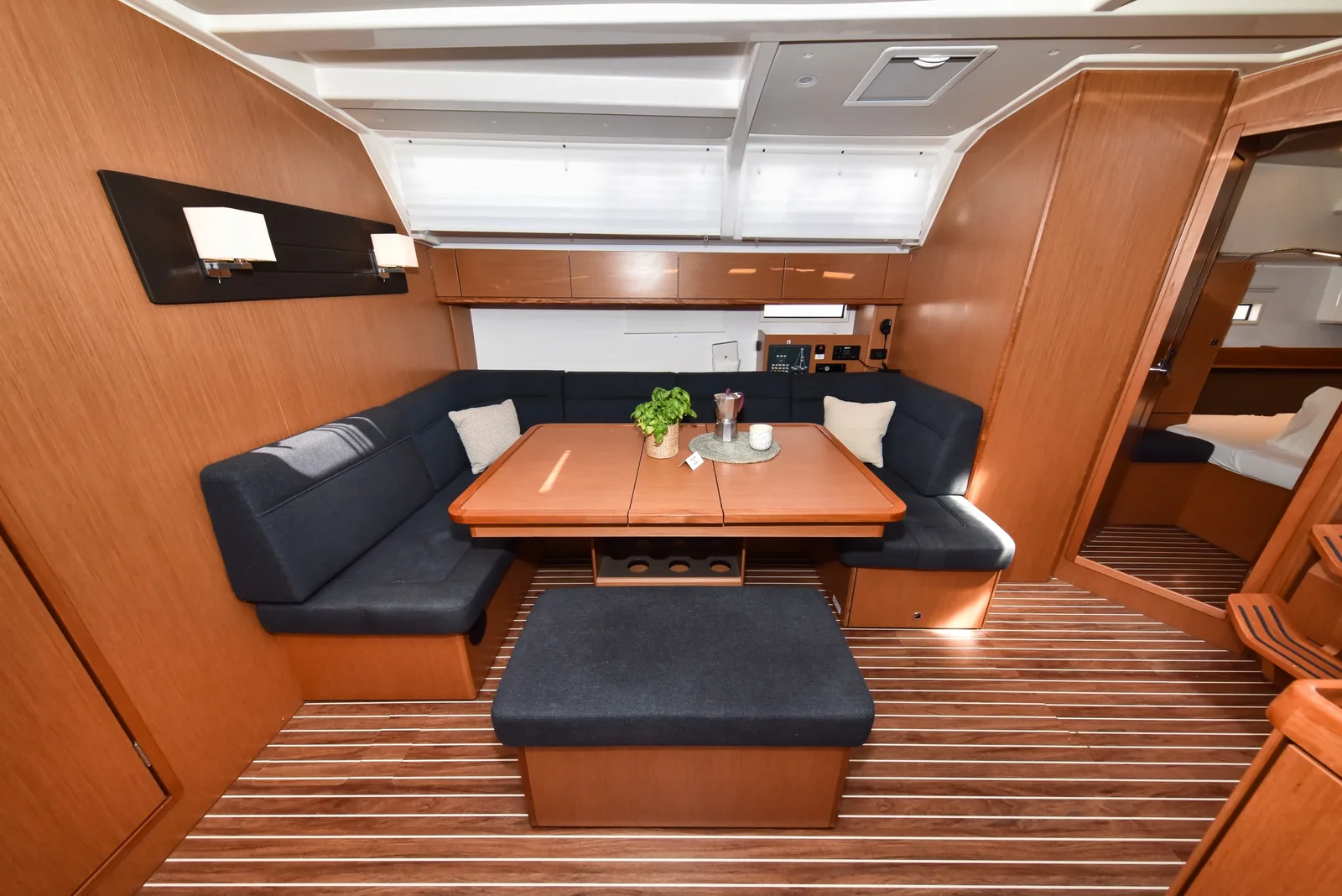 Yacht BAVARIA Cruiser 46 - Borgo Erizzo - Foto 1